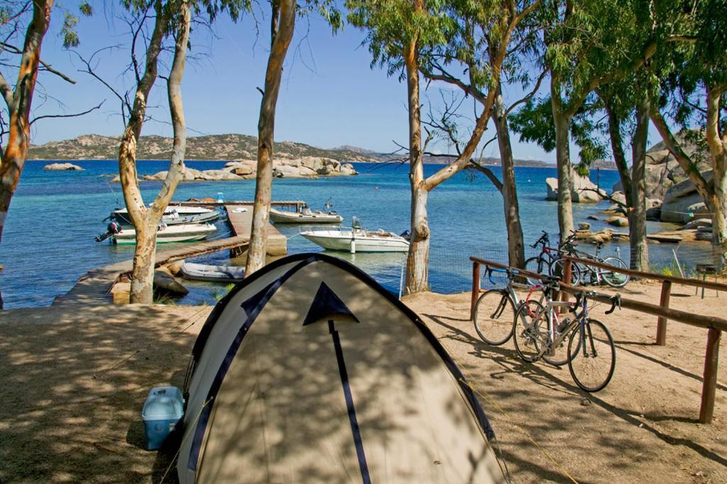 Camping Baia Saraceno Hotel ปาเลา ภายนอก รูปภาพ