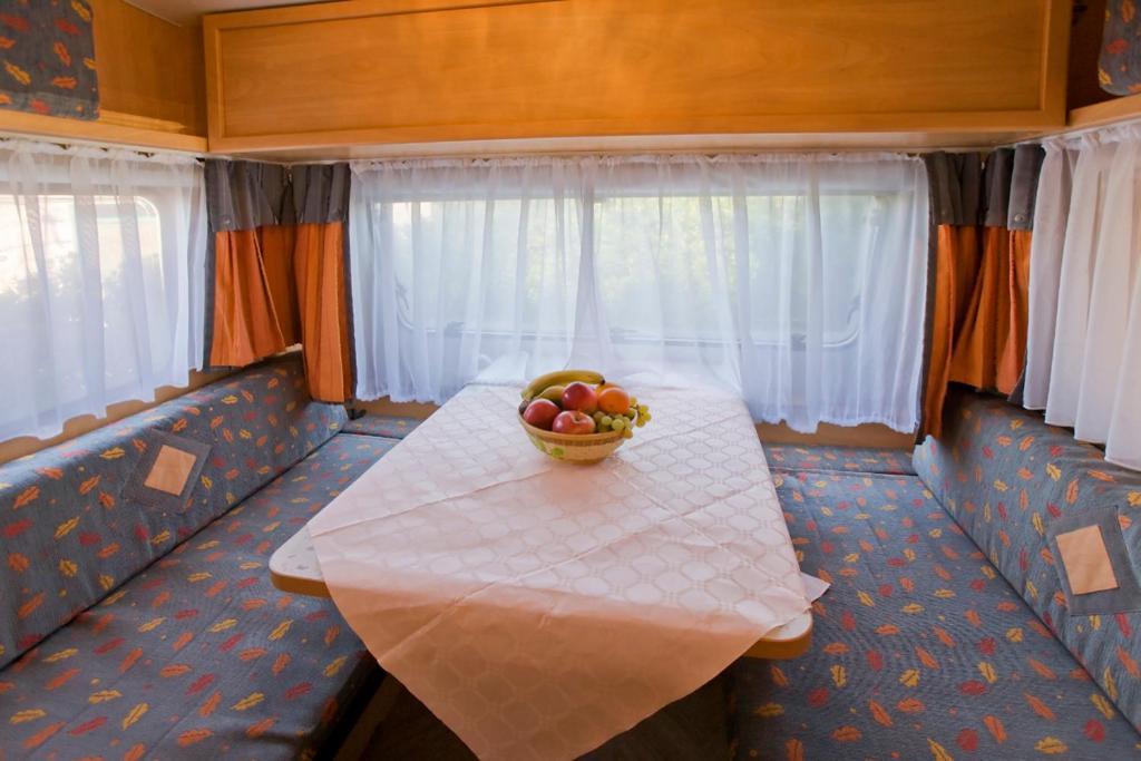 Camping Baia Saraceno Hotel ปาเลา ห้อง รูปภาพ